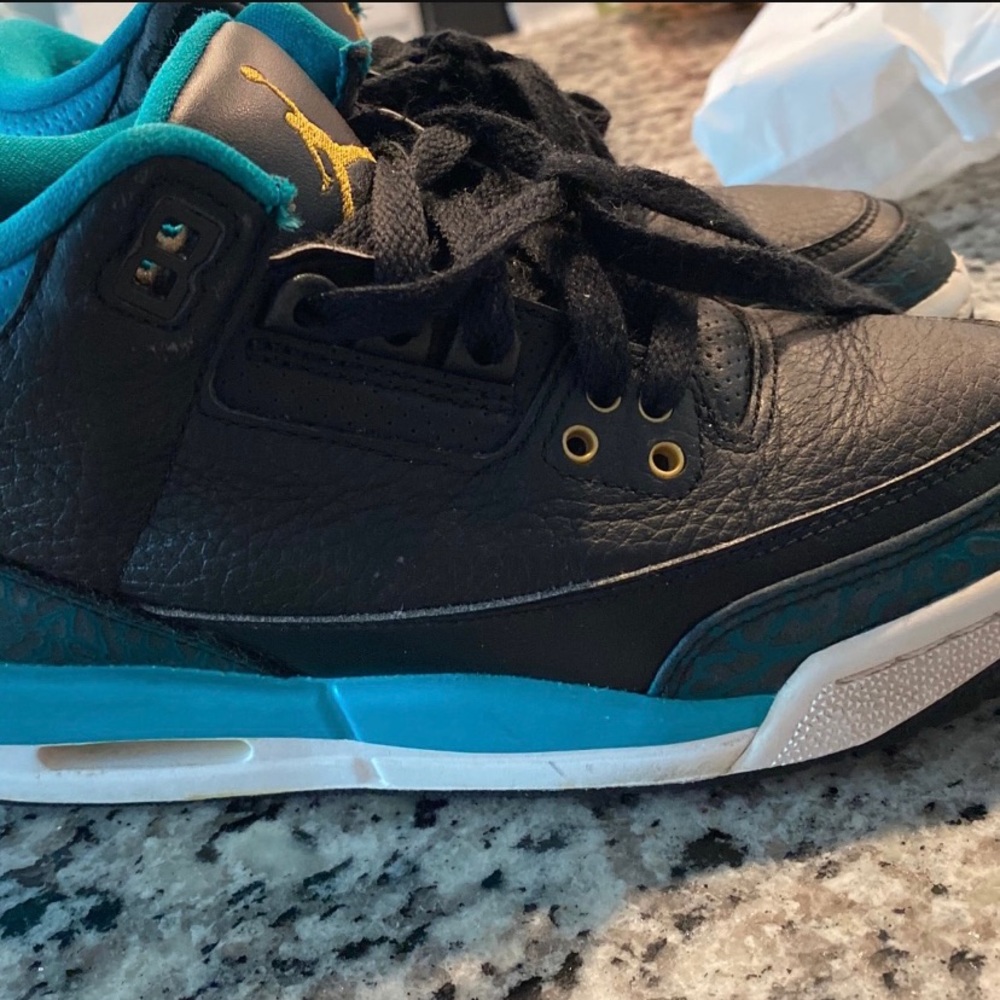 Jordan 3’s